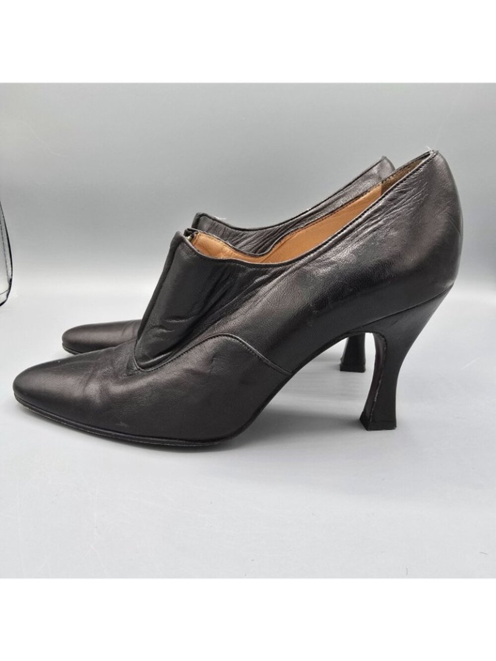 Vintage 1980s Maud Frizon Paris Black Leather Zip-Front Ankle Pumps (7.5B) - Picture 10 of 16